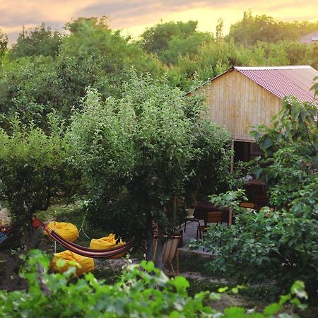 Ashnak Noosh Guesthouse מראה חיצוני תמונה